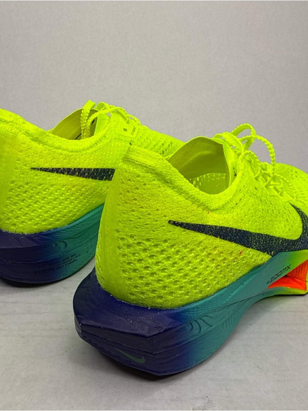 Nike ZoomX Vaporfly Next% 3 Fast Pack Volt Green Black Wmn 9.5 Men 8 DV4130-700 - Picture 8 of 12